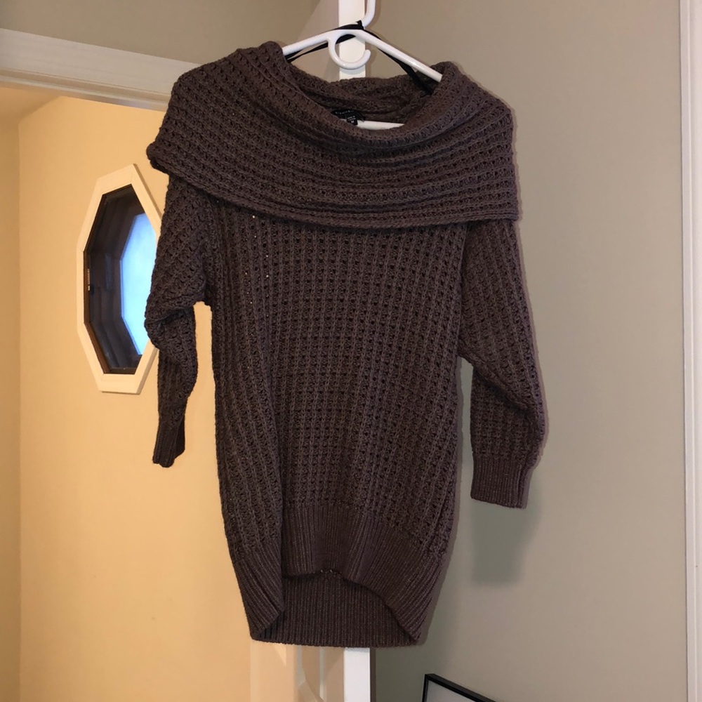 Chunky brown knit bebe sweater